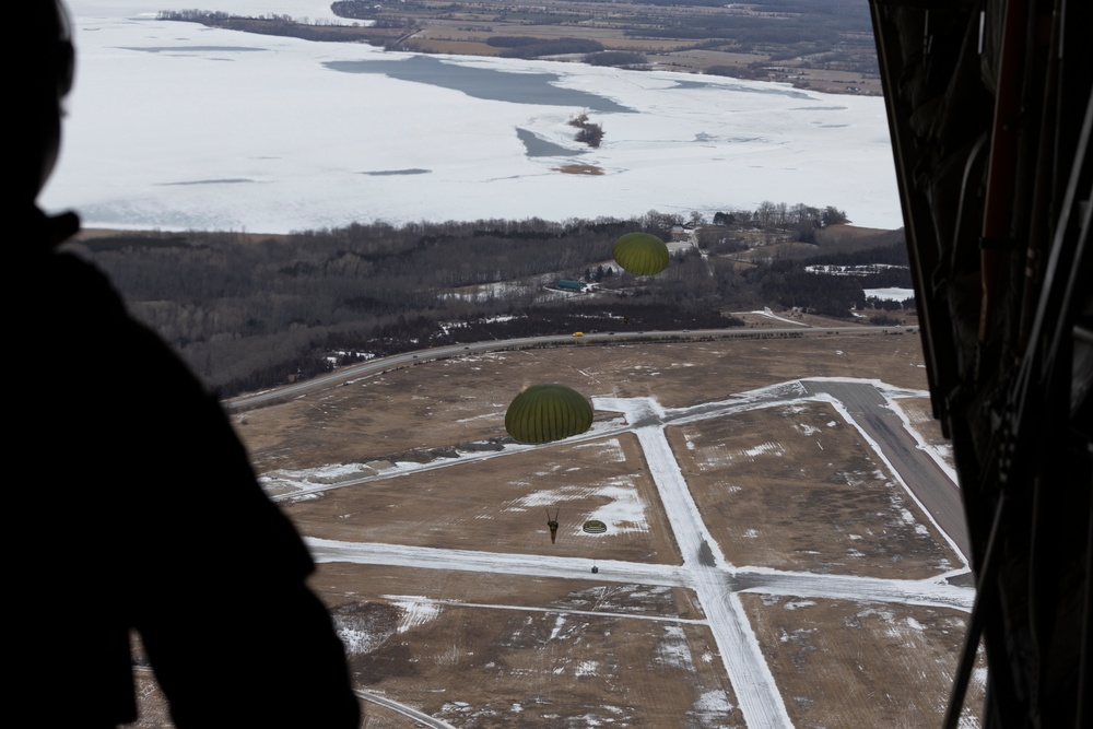 U.S. Marines with VMGR-252 participate in cold-weather training alongside the Royal Canadian Air Force