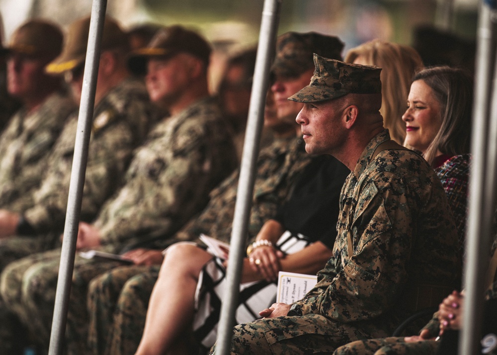 15th MEU Commanding Officer Relinquishes Command After Deployment