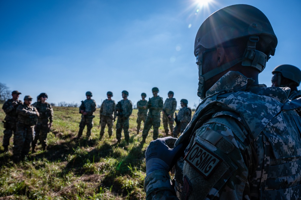 932nd SFS Steps Up to Train Citizen Airmen for June Exercise