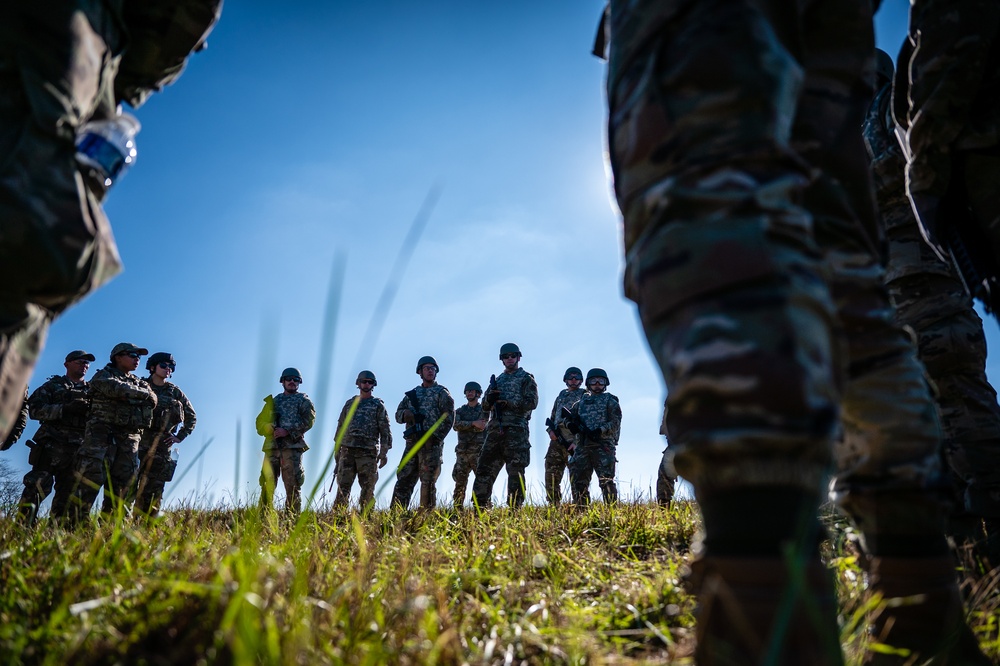 932nd SFS Steps Up to Train Citizen Airmen for June Exercise