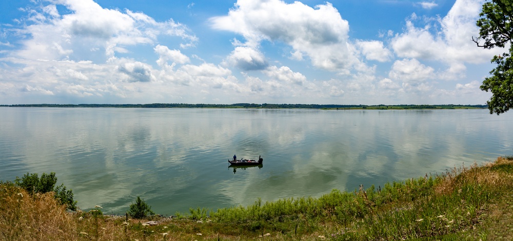 It’s electric! One-of-a-kind fish barrier project aims to preserve walleye population