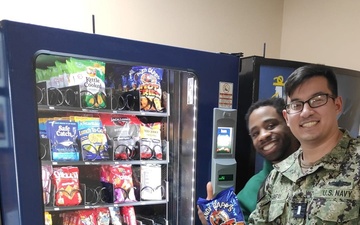 On-the-Go: Navy Exchange’s Vending Machines Dispense Snacks 24/7