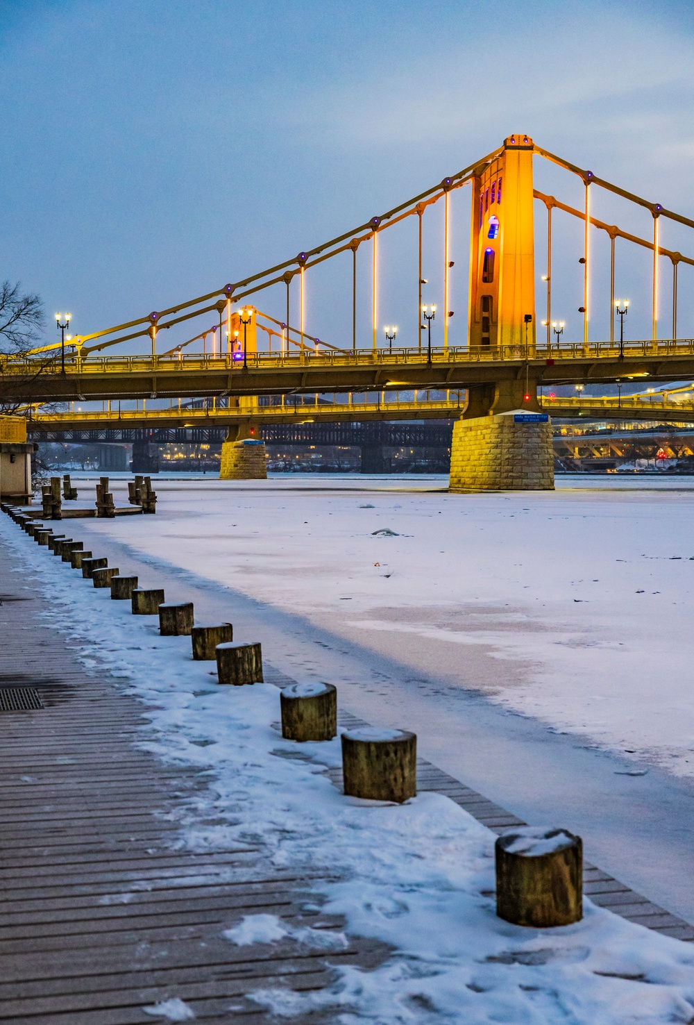 Inland navigation operations continues despite frozen Pittsburgh riverways