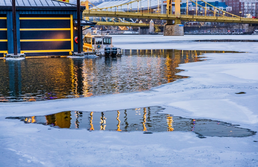 Inland navigation operations continues despite frozen Pittsburgh riverways