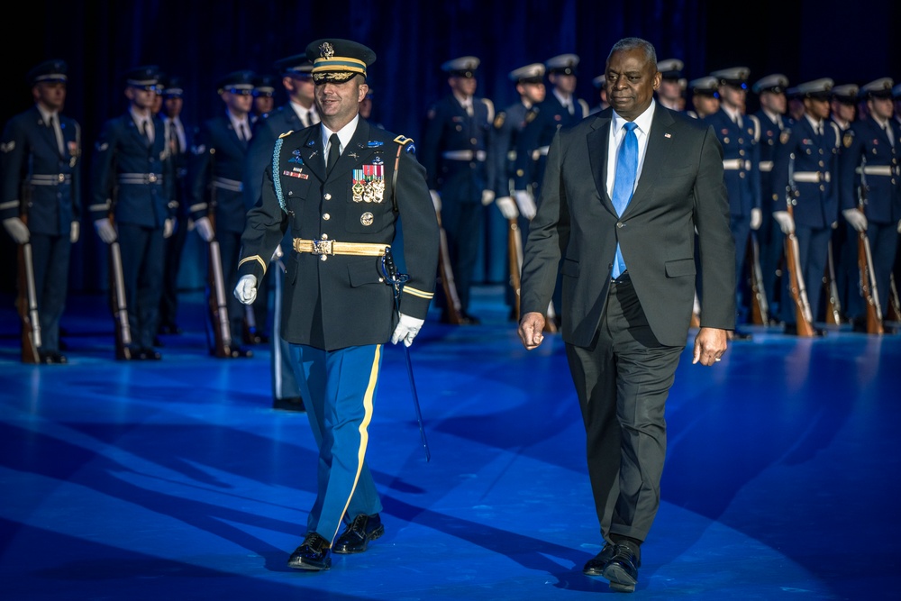 Chairman of the Joint Chiefs of Staff Hosts Armed Forces Farewell Tribute Honoring Secretary of Defense Austin