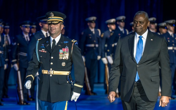 Chairman of the Joint Chiefs of Staff Hosts Armed Forces Farewell Tribute Honoring Secretary of Defense Austin