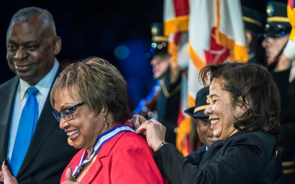 Chairman of the Joint Chiefs of Staff Hosts Armed Forces Farewell Tribute Honoring Secretary of Defense Austin