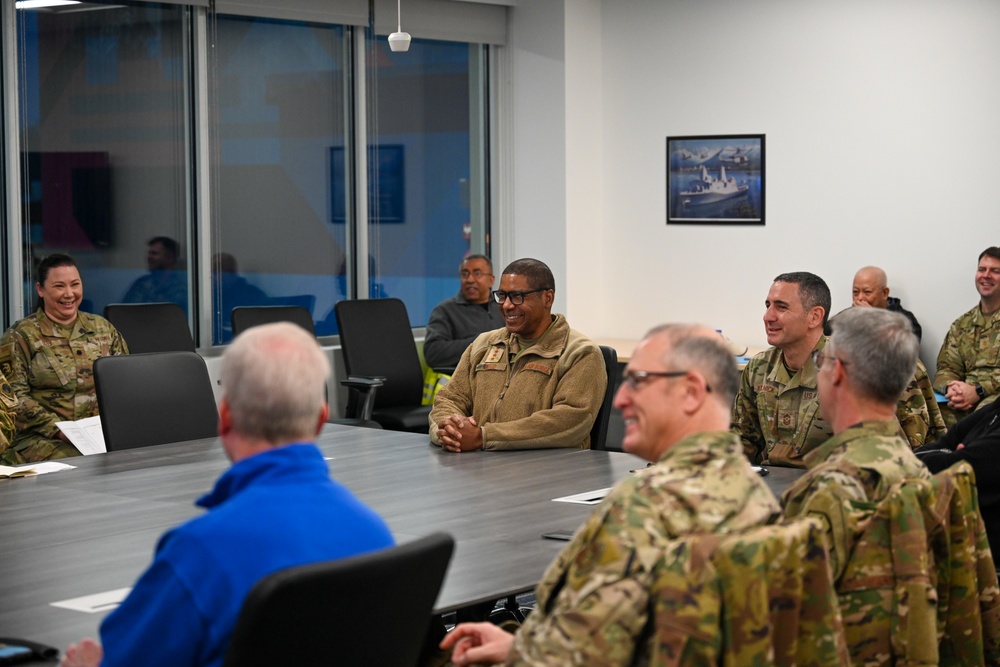 General Reed visits JBER