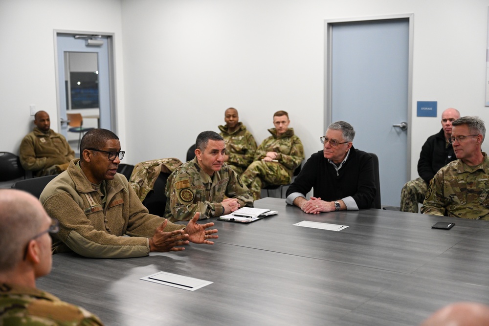 Gen. Reed visits JBER