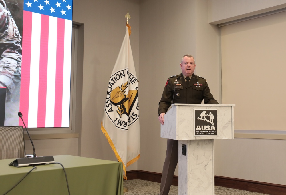 Army leaders highlight industrial base's role in battlefield success