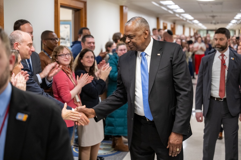 Secretary Austin final Pentagon departure