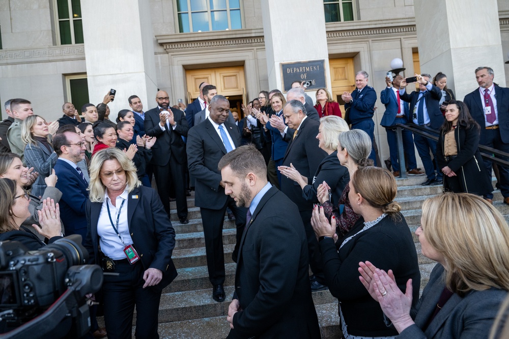 Secretary Austin final Pentagon departure