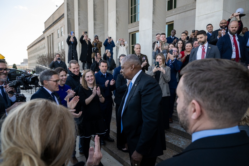 Secretary Austin final Pentagon departure