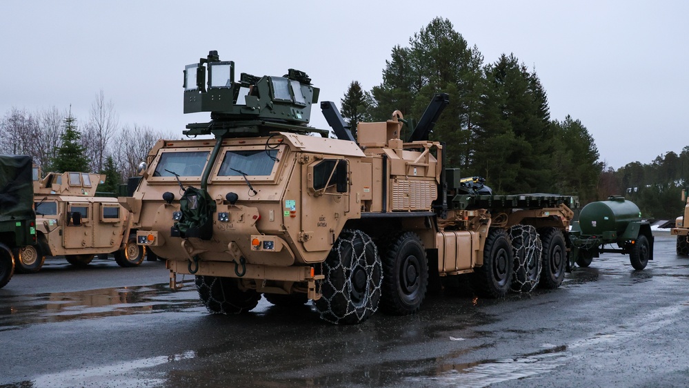 Marines Pull Equipment from Prepositioning Caves in Norway