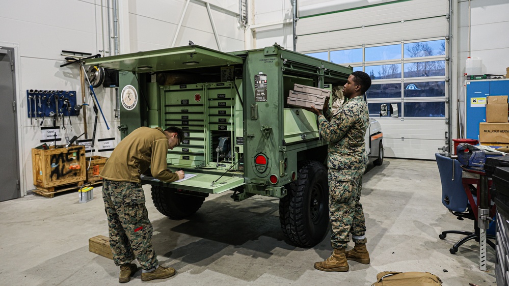 Marines Pull Equipment from Prepositioning Caves in Norway