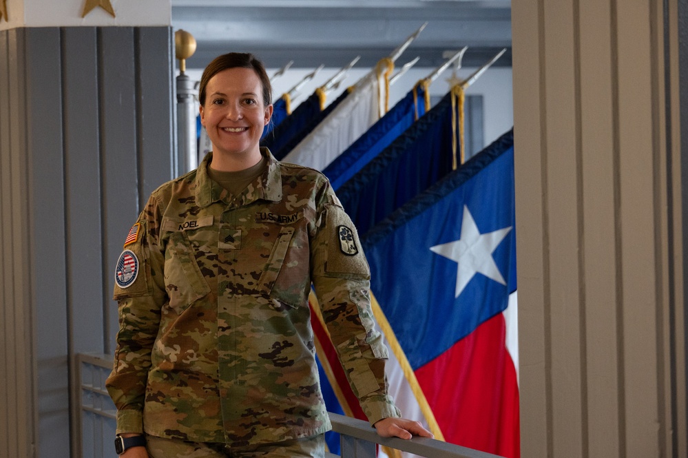 Soldier helps Credential National Guardsmen for 60th Presidential Inauguration