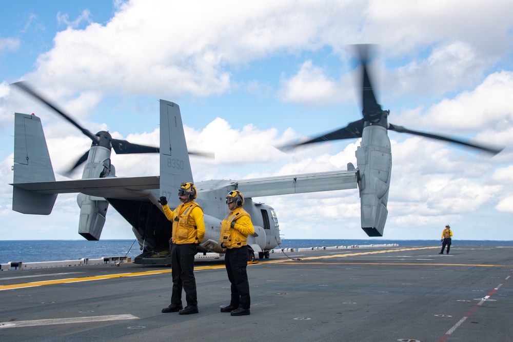 Flight Operations aboard USS America (LHA 6)