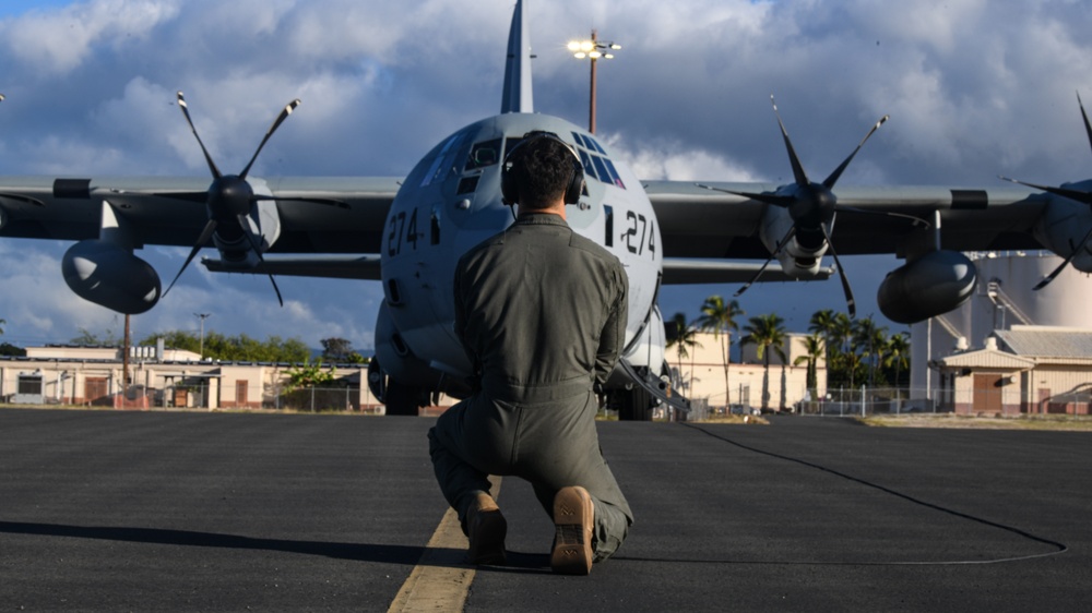 Japan-based Marines travel from Hawaii to Arizona