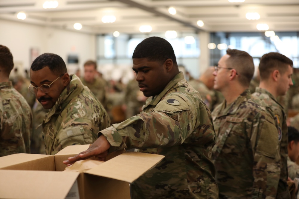 Virginia National Guard Soldiers Enjoy a Meal while Supporting the 60th Presidential Inauguration