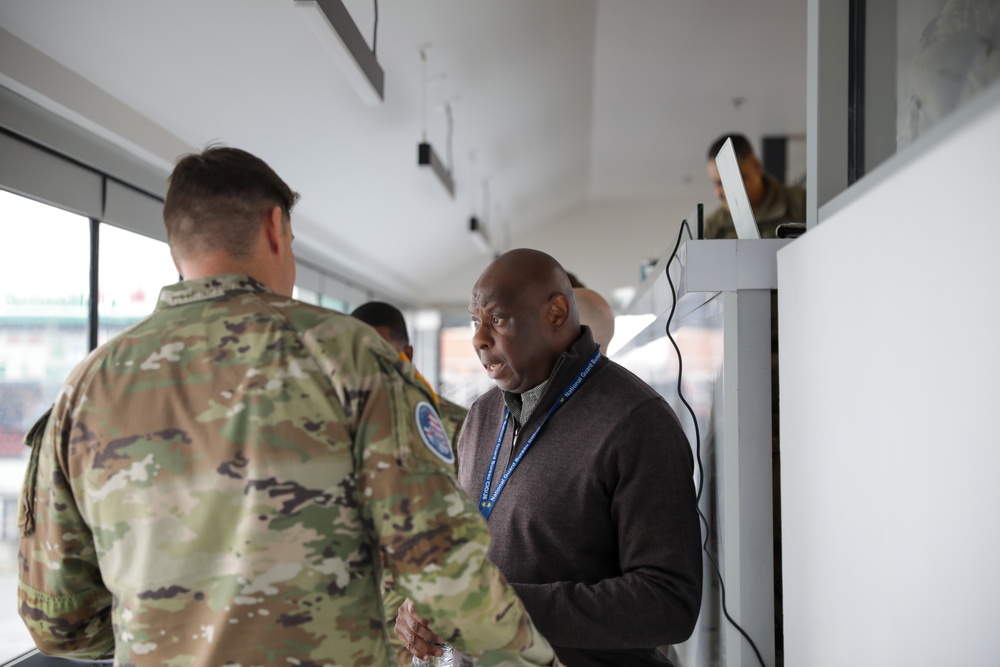 National Guard Bureau Leader Visits Soldier Ahead of 60th Presidential Inauguration