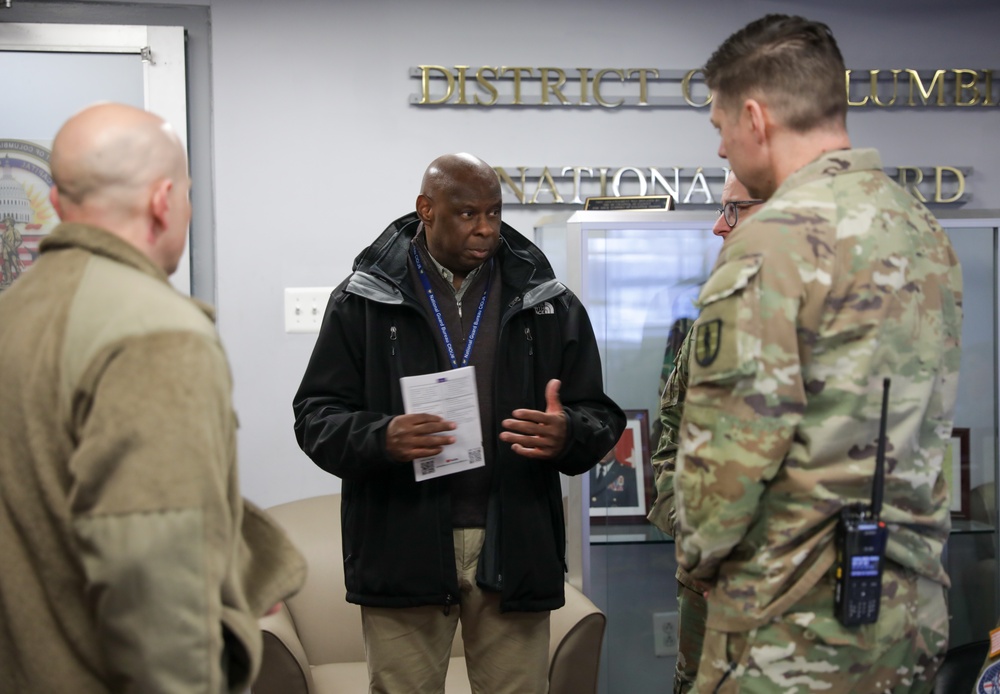 National Guard Bureau Leadership Visits Soldiers During 60th Presidential Inauguration