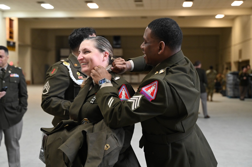 District of Columbia Army National Guard Soldiers Prepare Dress Uniforms in Preparation for the 60th Presidential Inauguration