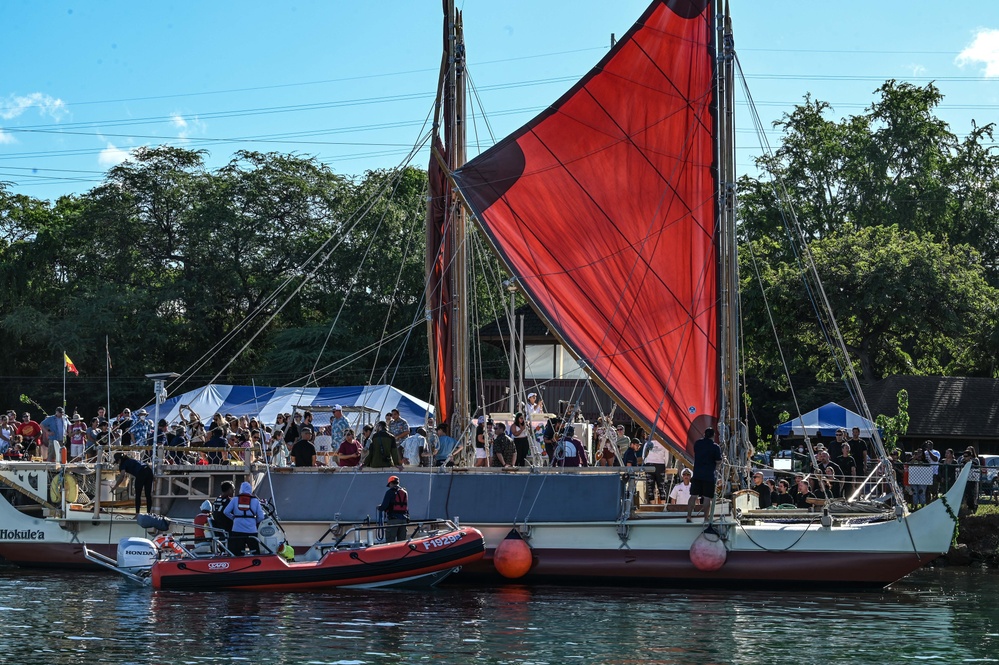 Hōkūleʻa Arrives at Puʻuloa, Pearl Harbor for Community Engagements