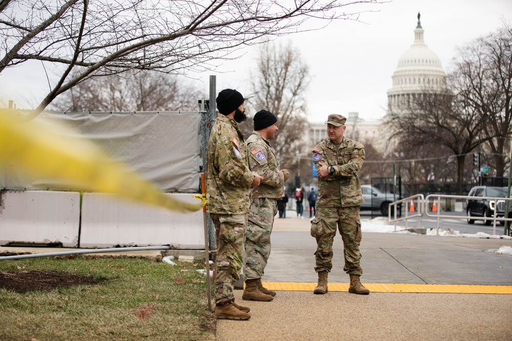 Soldiers Secure Key Perimeter Ahead of 60th Presidential Inauguration