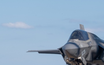 USS America (LHA 6) Conducts Flight Operations