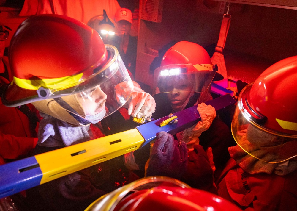 USS Preble (DDG 88) Structural Damage Drill