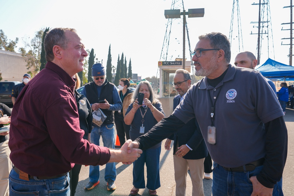 Senator Schiff meets with FEMA and SBA staff at the Pasadena Disaster Recovery Center in Pasadena, California