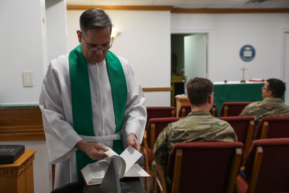 National Guard Bureau Chaplain Prepares for Religious Service