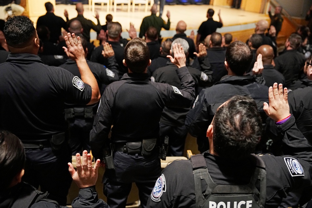 CBP officers and agents sworn-in for 60th Presidential Inuagural Event