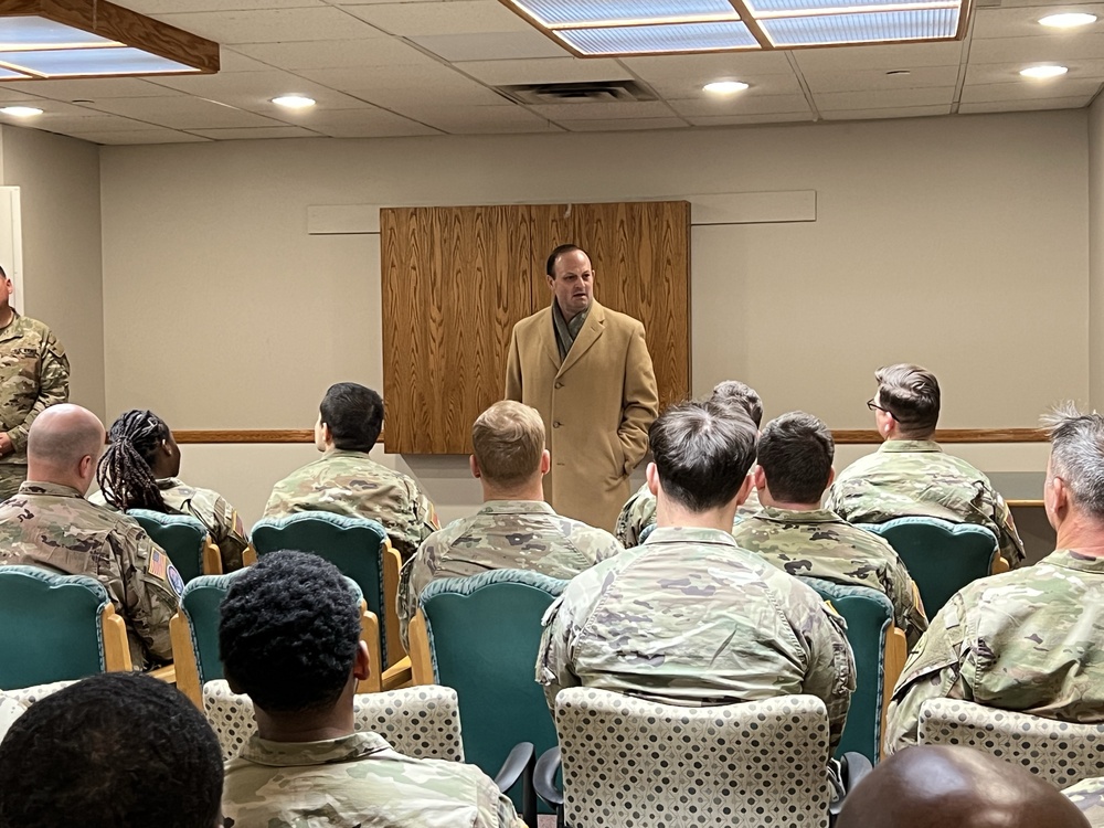 South Carolina Attorney General Alan Wilson visits South Carolina Soldiers supporting the 60th Presidential Inauguration