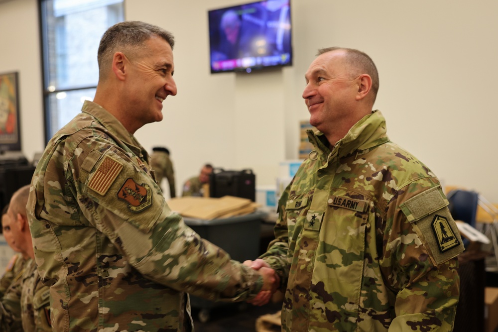 Chief of the National Guard Bureau and Adjutant General of Virginia Visit with Virginia National Guard Service Members Supporting the 60th Presidential Inauguration