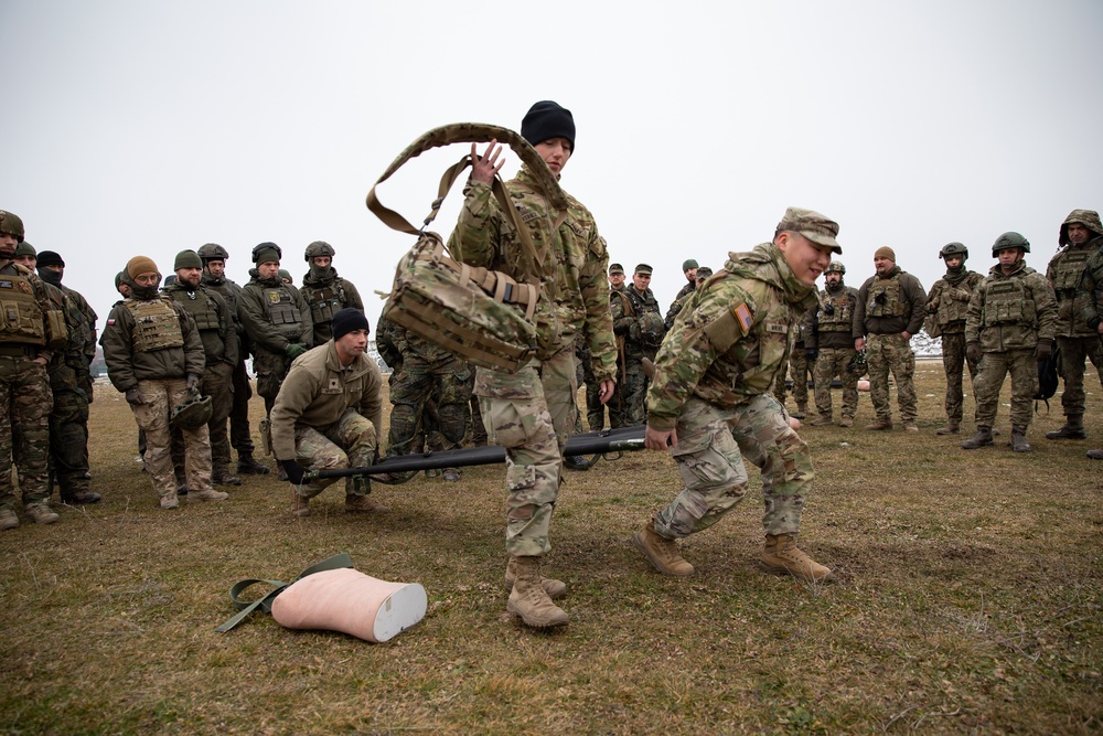 U.S. KFOR contingent hosts multinational CLS course in Camp Novo Selo