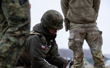 U.S. KFOR contingent hosts multinational CLS course in Camp Novo Selo