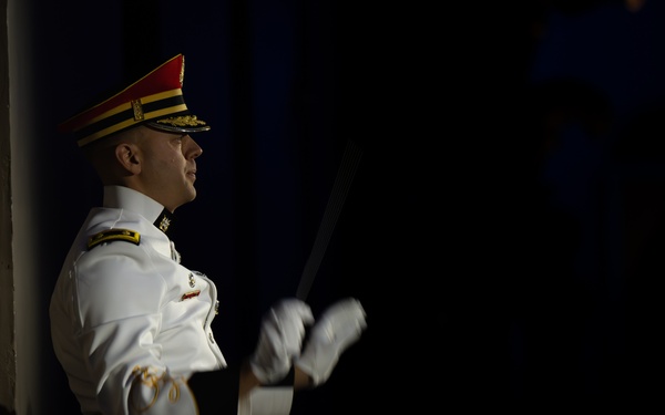 U.S. Army Band “Pershing's Own” performs at President-elect’s Candlelight Dinner