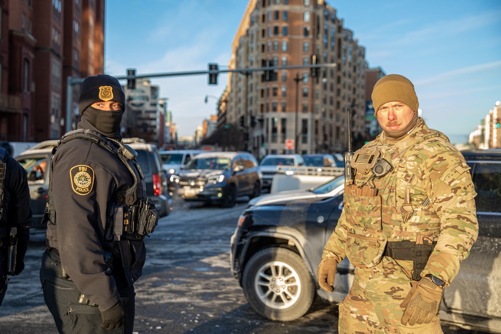 Virginia National Guardsman Provides Security Support Alongside FBI Police Officer