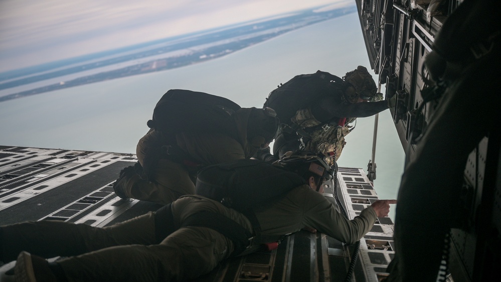 Citizen Airmen Answer Astronauts HSFS Search and Rescue Call