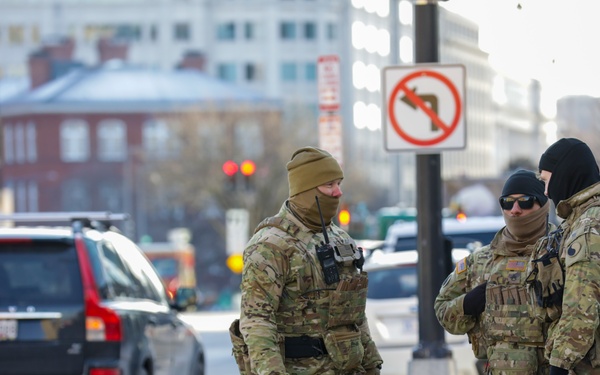 Virginia National Guard soldiers assist community during 60th Presidential Inauguration