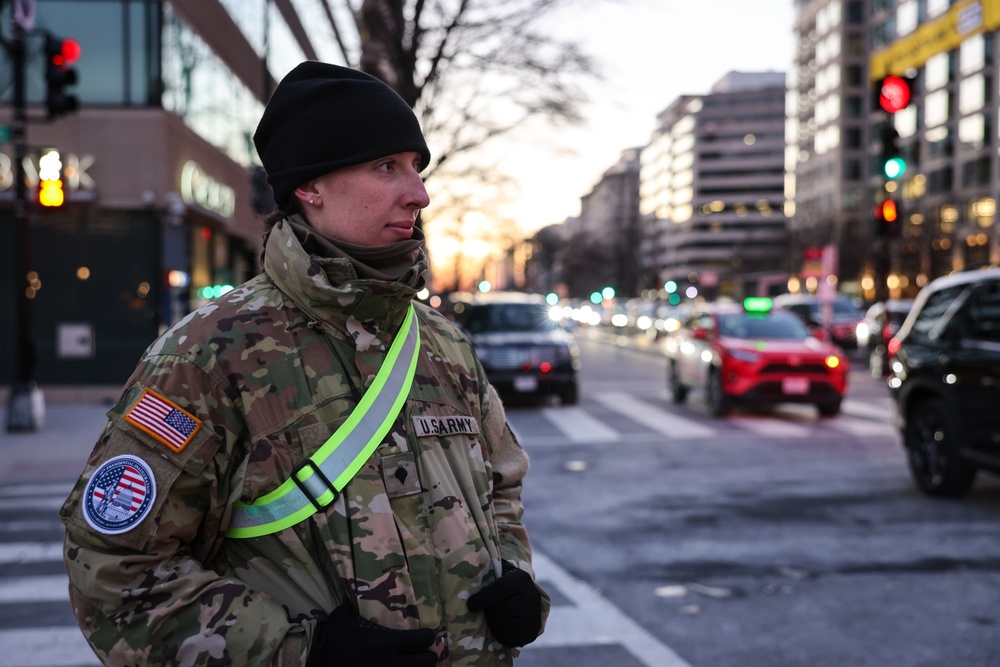 Virginia National Guard Soldiers Direct Citizens and Manage Traffic in Support of 60th Presidential Inauguration