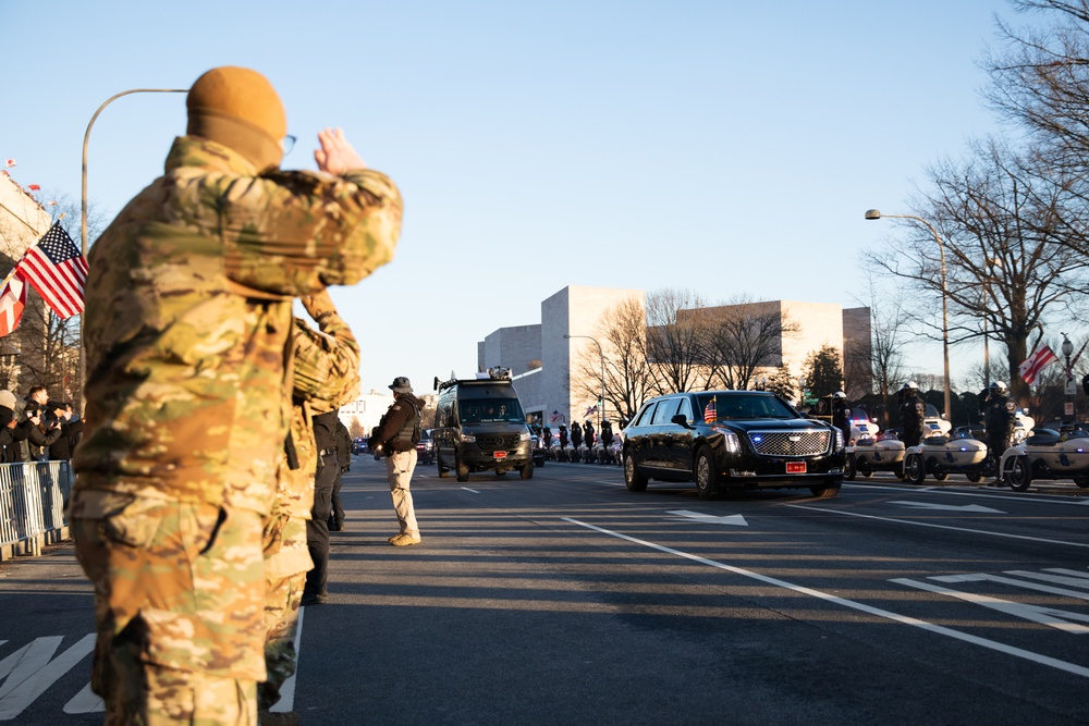 Connecticut National Guard Soldier Honors Presidential Motorcade During 60th Inauguration in Washington, D.C.