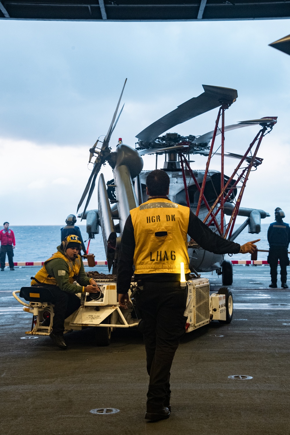 Aircraft Movement aboard USS America (LHA 6)