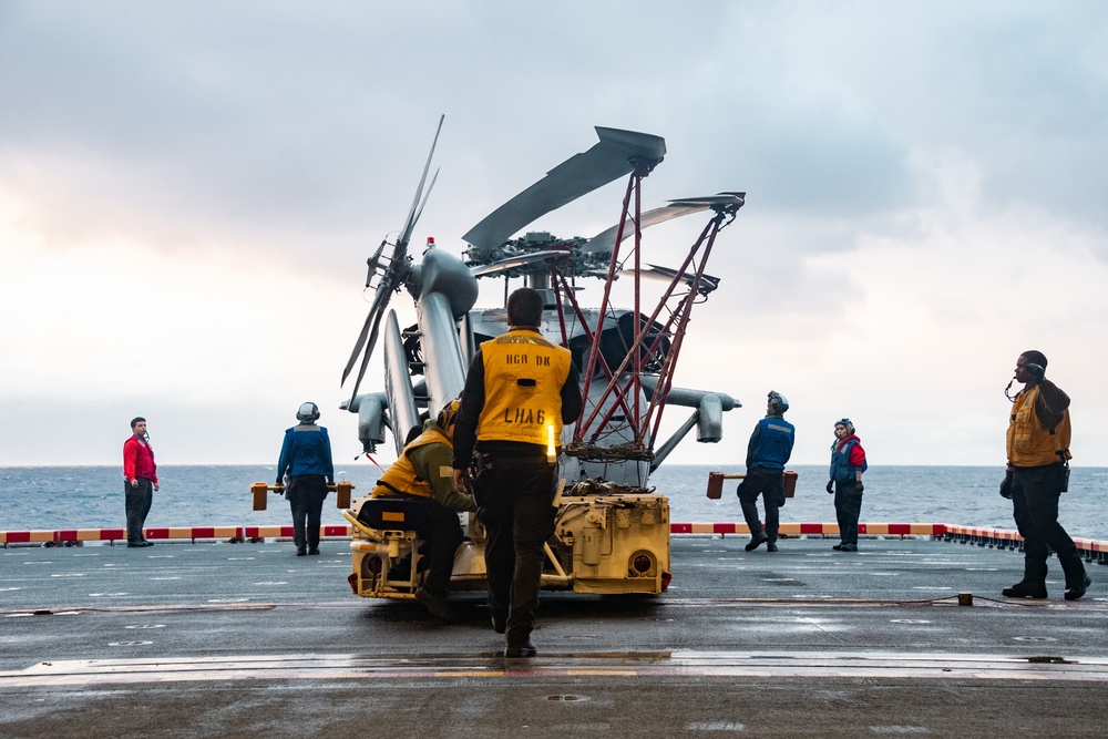 Aircraft Movement aboard USS America (LHA 6)