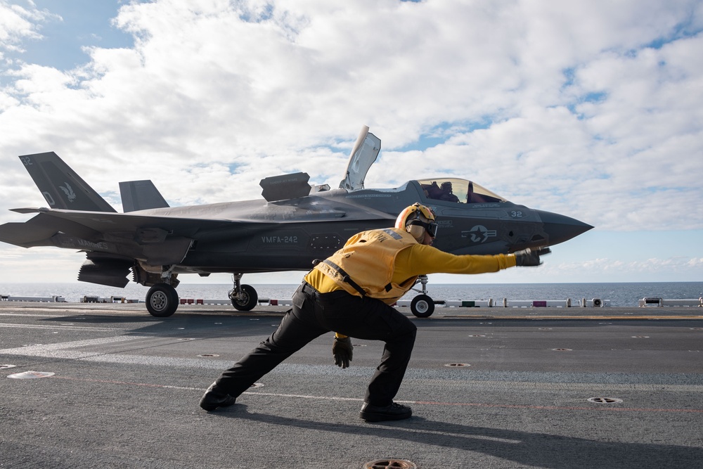 USS America (LHA 6) Conducts Flight Operations