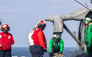 Ordnance Handling aboard USS America (LHA 6)