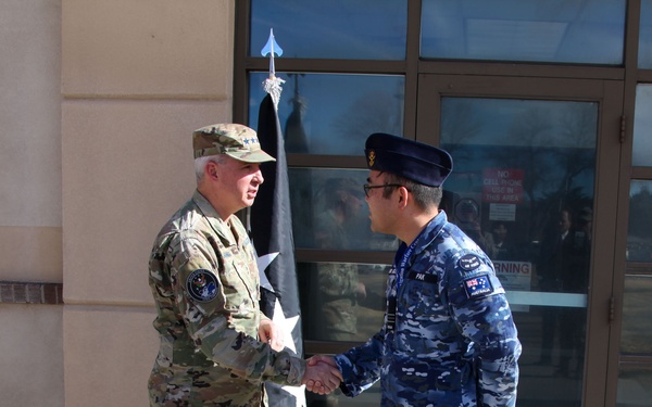 JNWC hosts USSC Commander