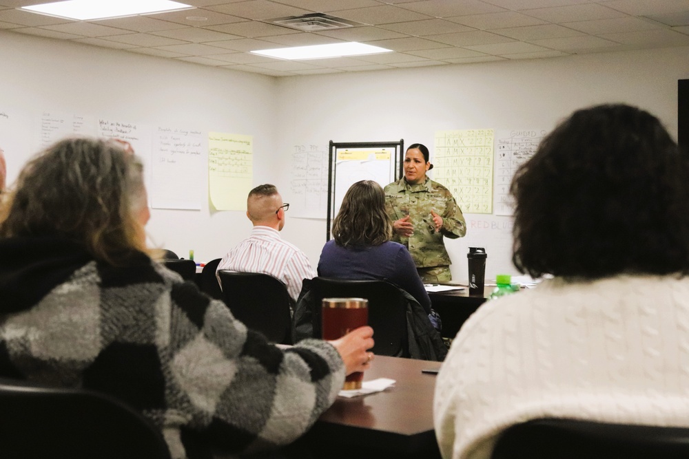 Fort McCoy Garrison command team members hold ‘lunch &amp; learn’ with CES Intermediate Course students