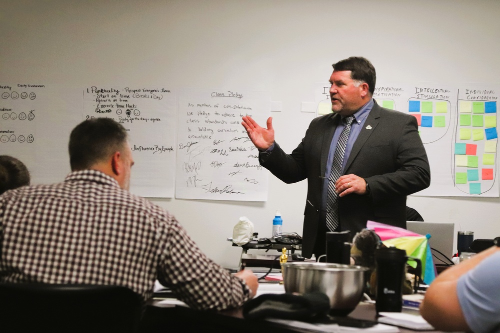 Fort McCoy Garrison command team members hold ‘lunch &amp; learn’ with CES Intermediate Course students